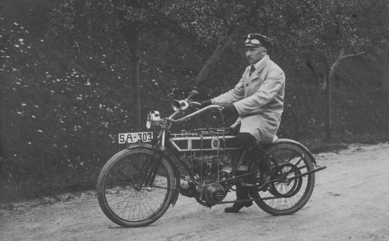 NSU1913_c